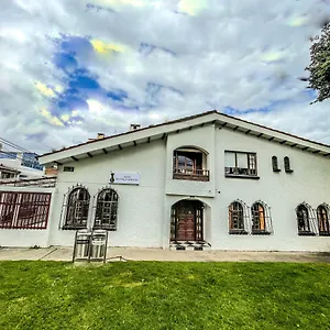 Otel Mendoza Boutique - Cerca Aeropuerto El Dorado, Bogotá